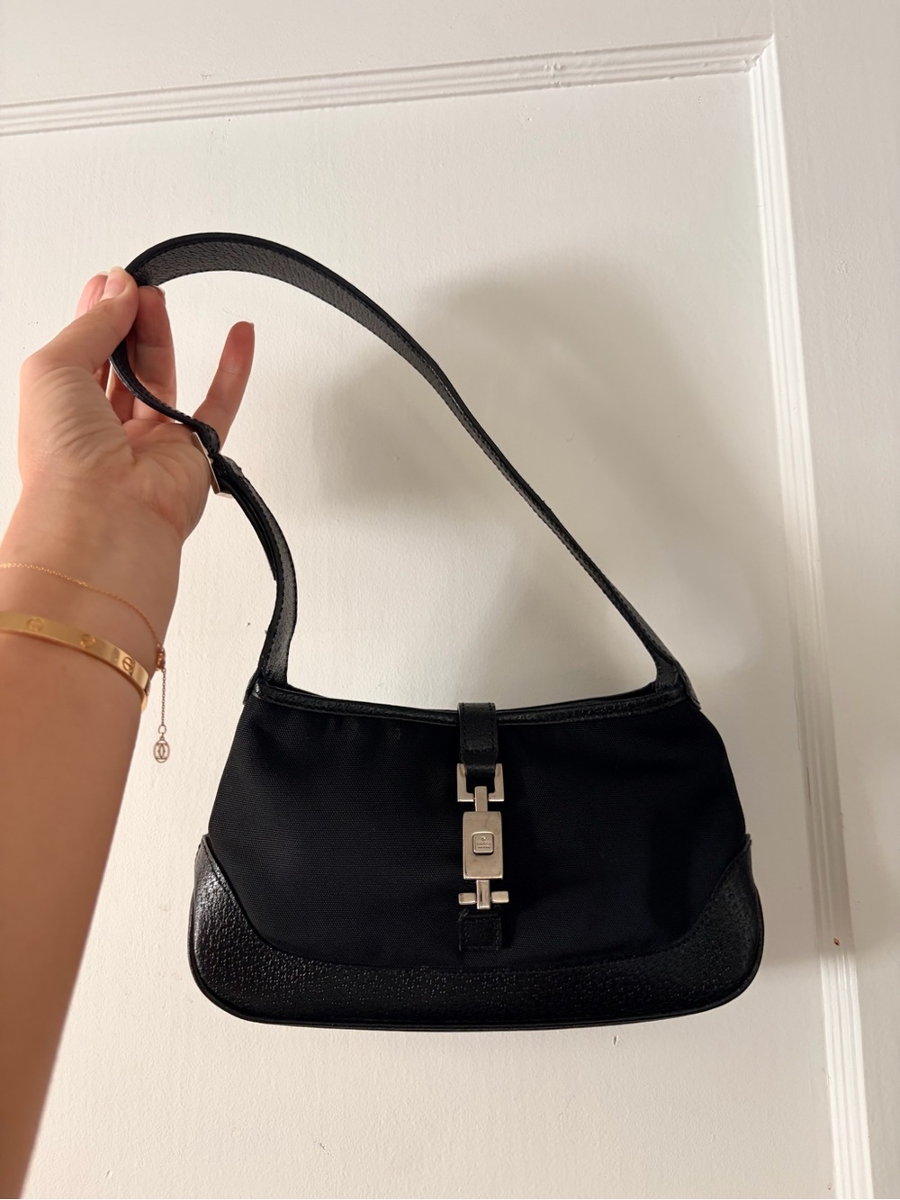 Gucci Black Shoulder Bag with Silver-Tone Clasp